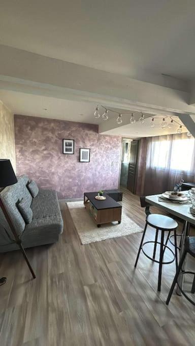 Le Petit Ardennais Charleville-Mézières Extérieur photo