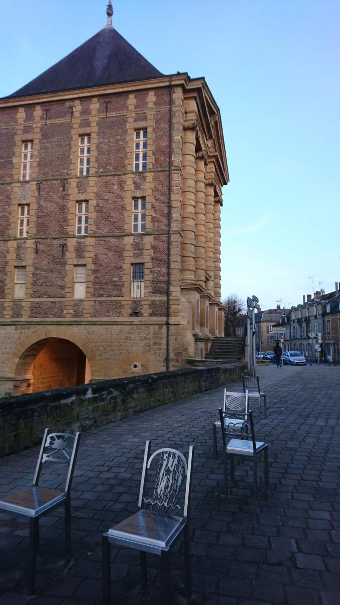 Le Petit Ardennais Charleville-Mézières Extérieur photo